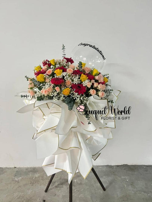 0S01 OPENING STAND IN CHARMS